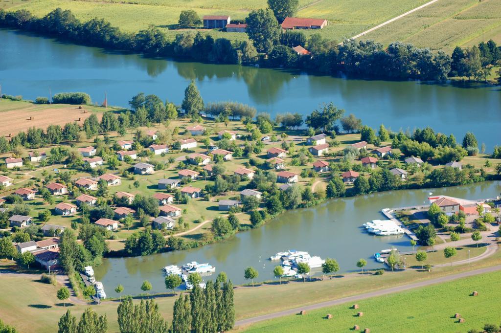 Lagrange Grand Bleu Vacances - Residence Port Lalande Castelmoron-sur-Lot Zewnętrze zdjęcie