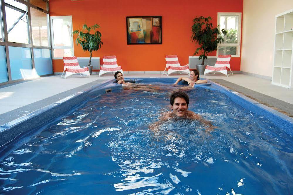 Lagrange Grand Bleu Vacances - Residence Port Lalande Castelmoron-sur-Lot Zewnętrze zdjęcie